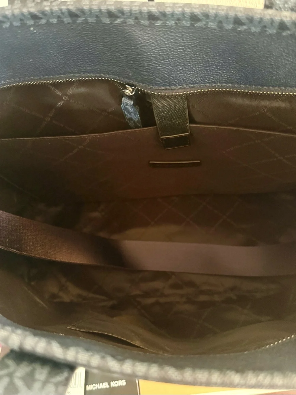 Michael Kors COOPER Wide Day Tote – Navy Leather – NWT – Unisex
